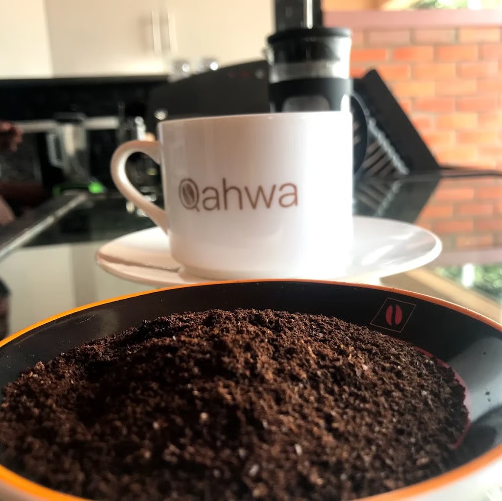 Qahwa coffee cup and grounds